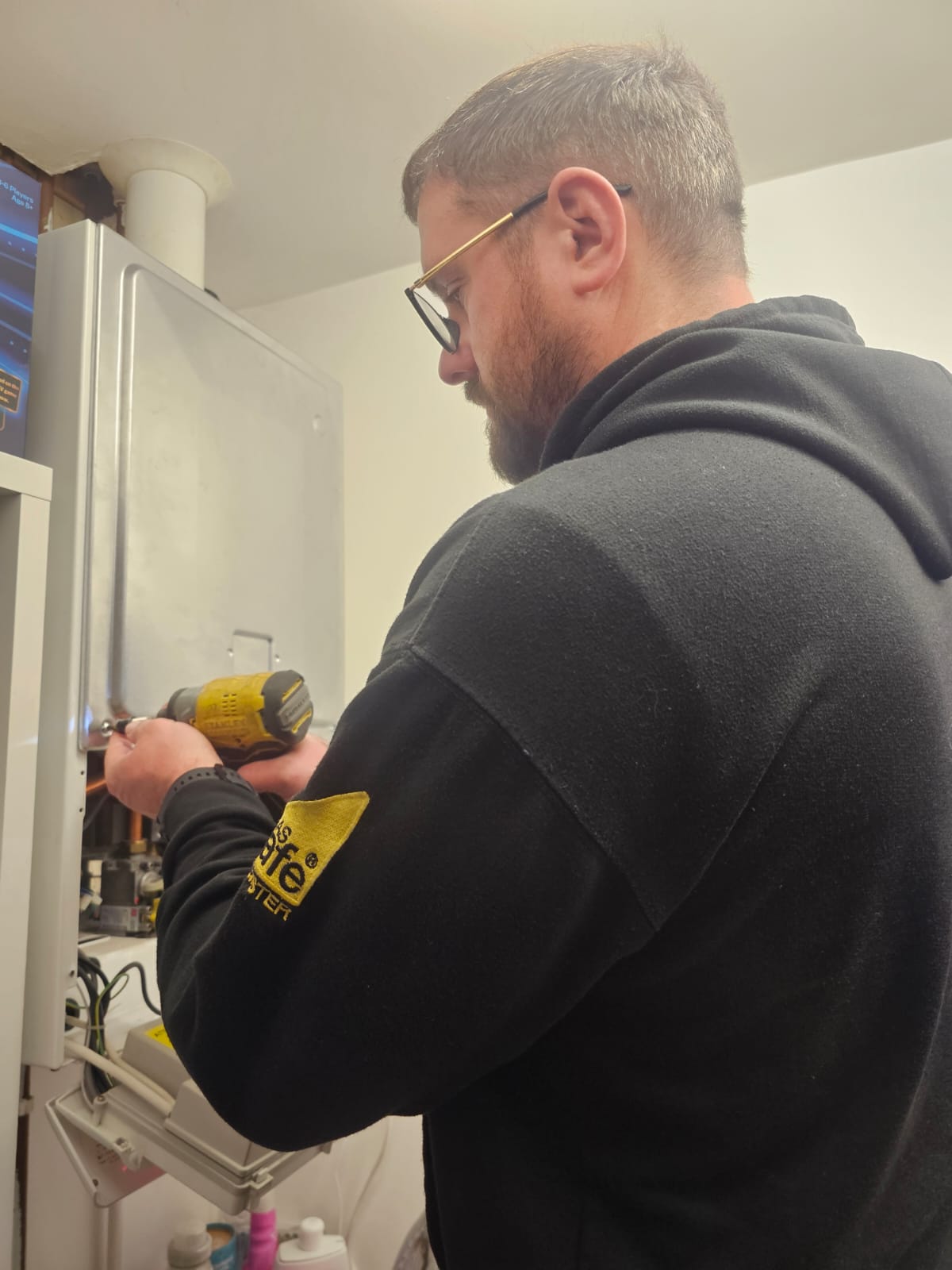 WhatsApp Image 2025-04-14 at 08.23.54